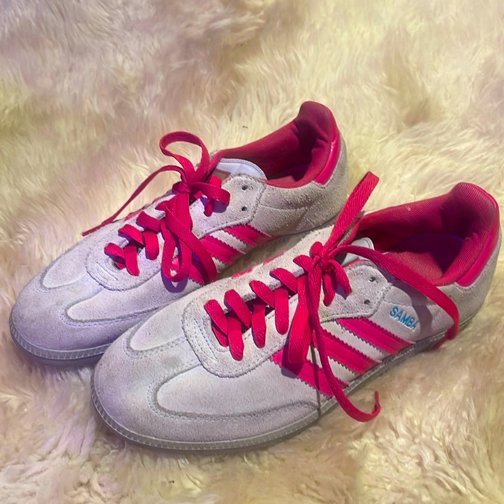 ADIDAS SAMBA size 8